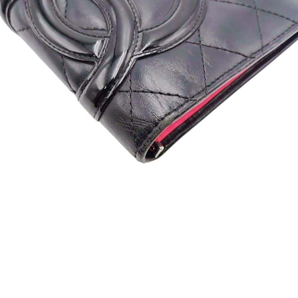 CHANEL Authentic Black Leather Wallet - Picture 9 of 16